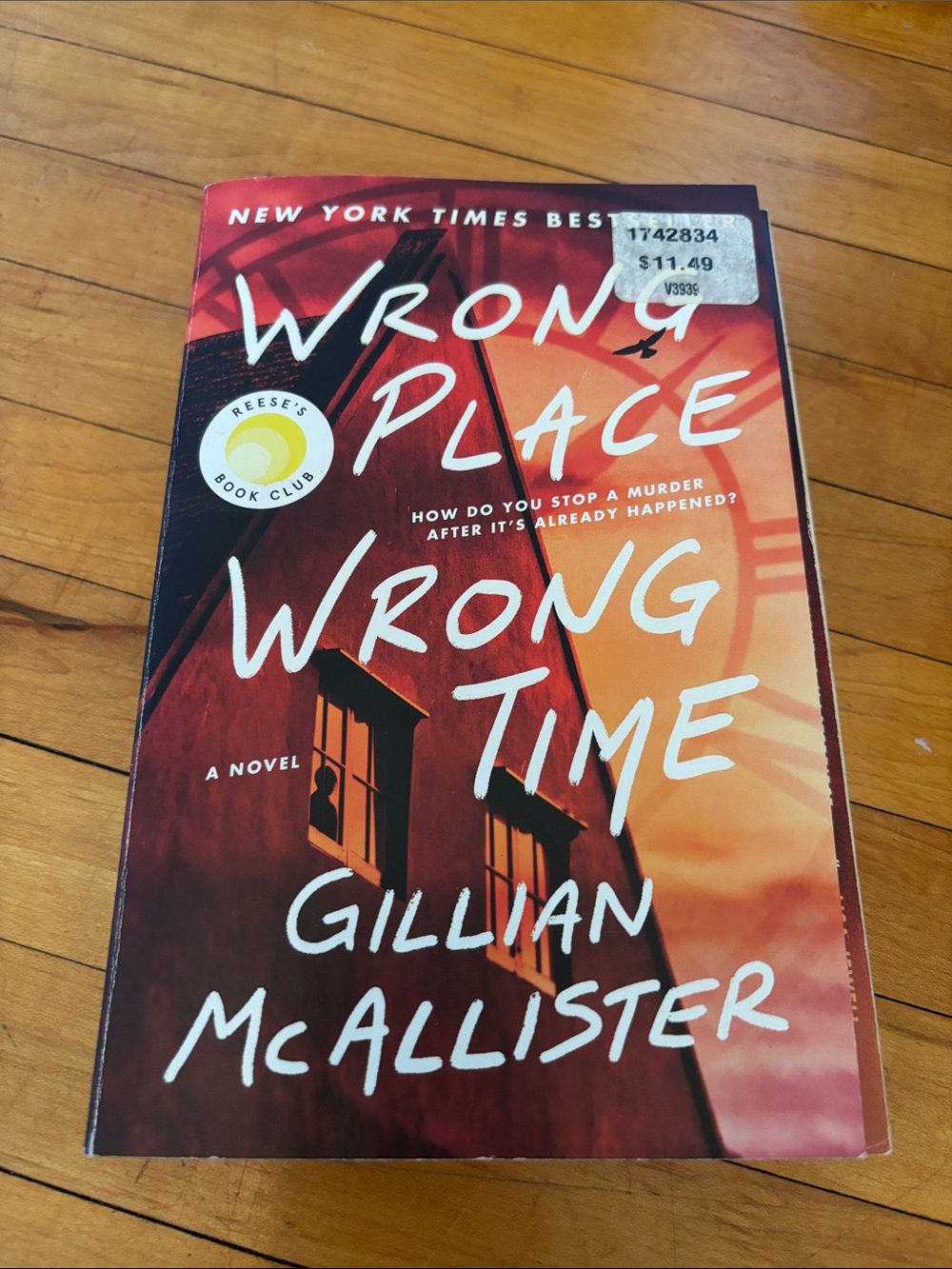 "Wrong Place Wrong Time" Paperback - Gillian McAllister